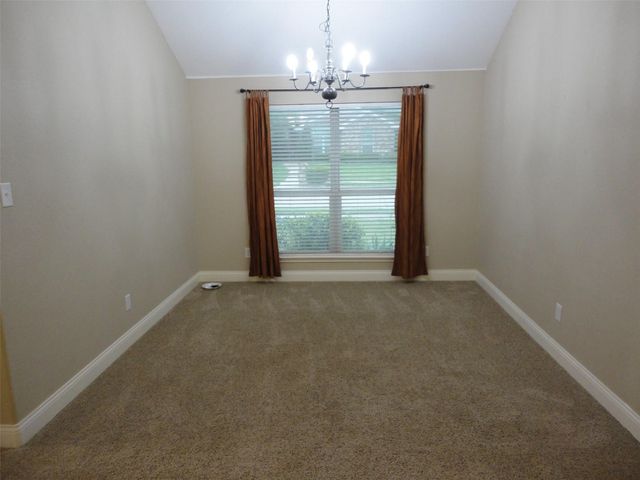 316 Hacienda Drive, Waxahachie, TX 75165