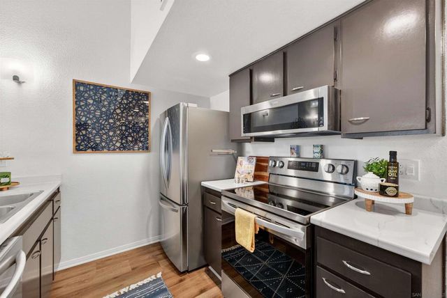 6255 Rancho Mission Rd 302, San Diego, CA 92108