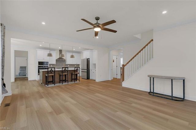 5109 Shoreline CT, Williamsburg, VA 23185