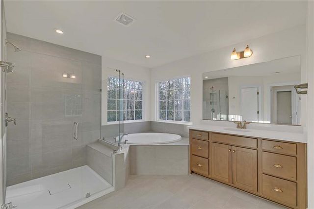 5109 Shoreline CT, Williamsburg, VA 23185