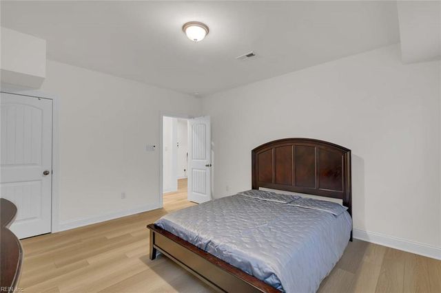 5109 Shoreline CT, Williamsburg, VA 23185