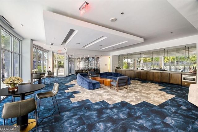 44 Peachtree Place NW 428, Atlanta, GA 30309