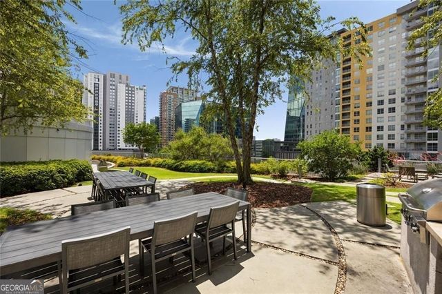 44 Peachtree Place NW 428, Atlanta, GA 30309