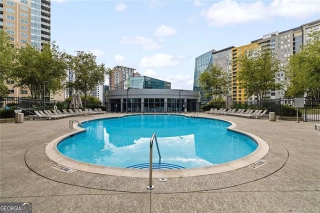 44 Peachtree Place NW 428, Atlanta, GA 30309