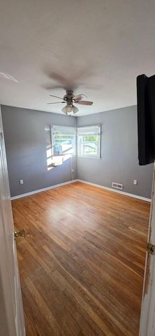 12 Arno Street, Oakhurst, NJ 07755