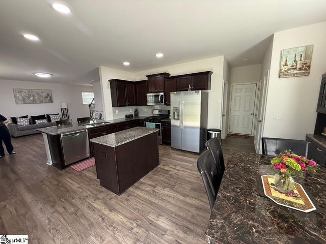 19 Darrowby Way, Simpsonville, SC 29680