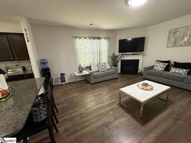 19 Darrowby Way, Simpsonville, SC 29680