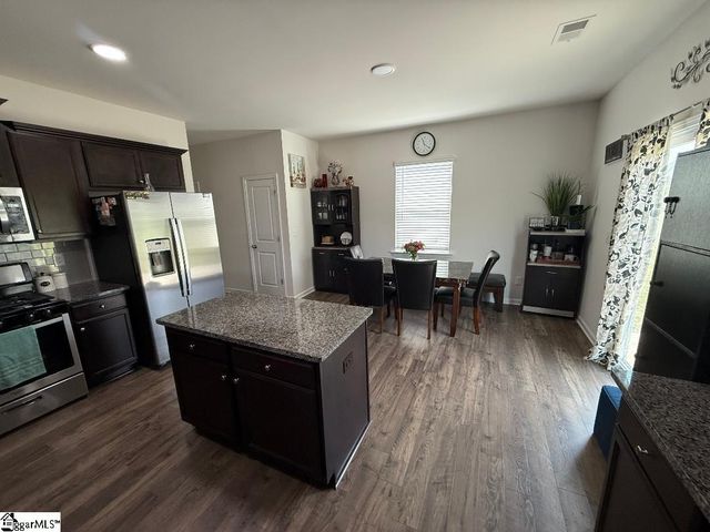 19 Darrowby Way, Simpsonville, SC 29680