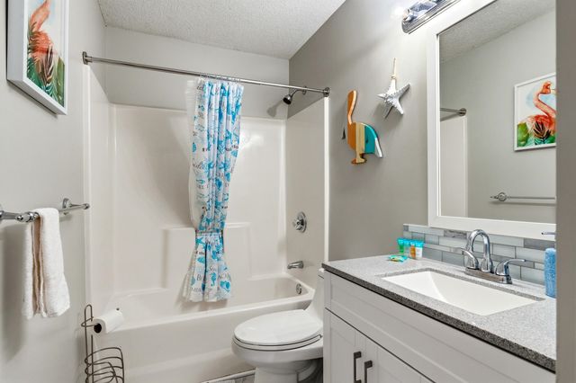 412 28th Ave N Apt H, Myrtle Beach, SC 29577