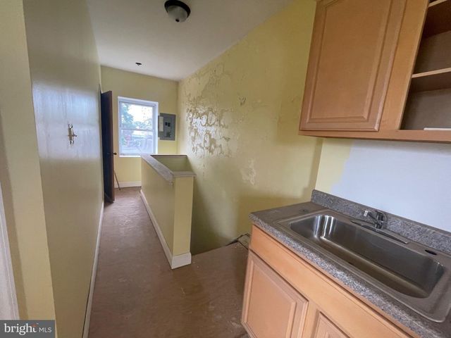 1801 S 57TH ST, Philadelphia, PA 19143