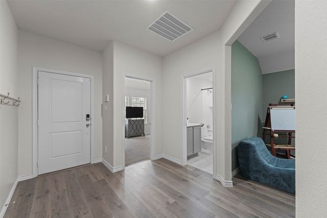 3720 Tracewood Bend, Aubrey, TX 76227