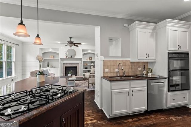 108 Laurel Street, Canton, GA 30114