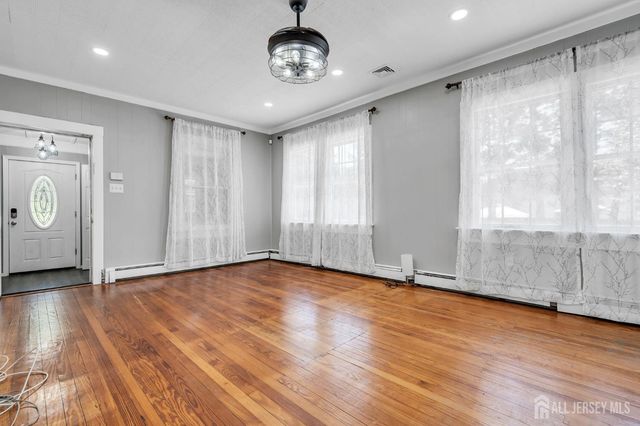 133 Summerhill Road, Spotswood, NJ 08884
