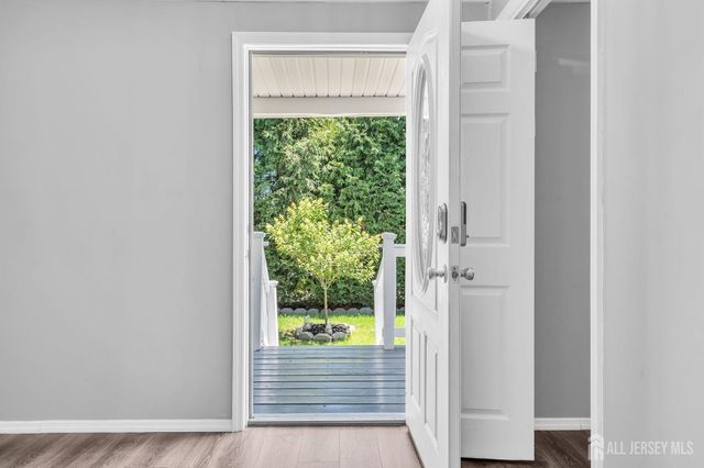 133 Summerhill Road, Spotswood, NJ 08884