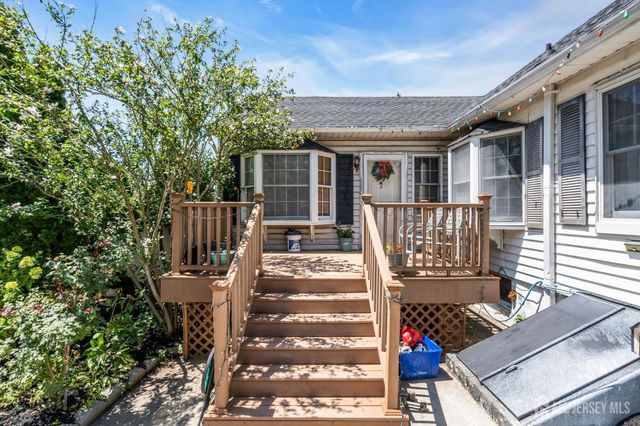 133 Summerhill Road, Spotswood, NJ 08884