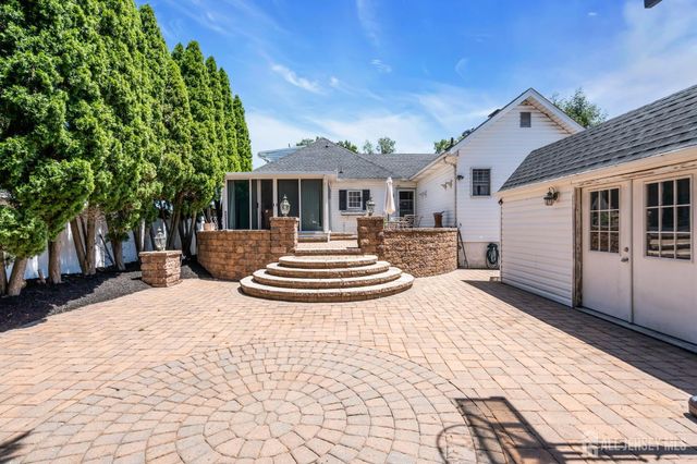 133 Summerhill Road, Spotswood, NJ 08884