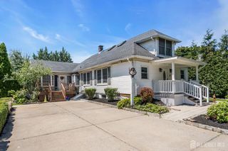 133 Summerhill Road, Spotswood, NJ 08884