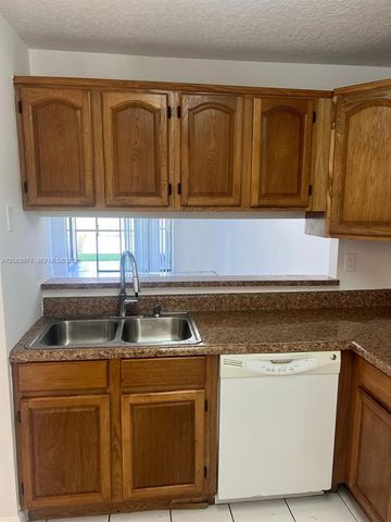 3399 Foxcroft Road 114, Miramar, FL 33025