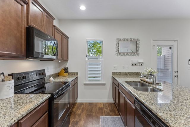 1730 Sprucedale Dr, Antioch, TN 37013