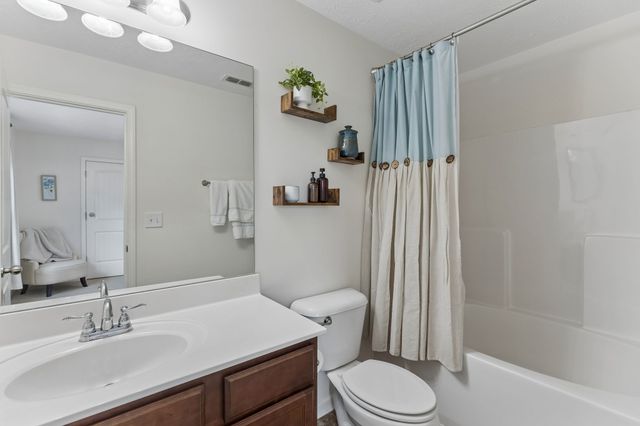 1730 Sprucedale Dr, Antioch, TN 37013