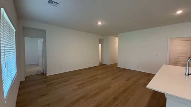 7304 S Maple Avenue, Broken Arrow, OK 74011