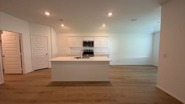 7304 S Maple Avenue, Broken Arrow, OK 74011
