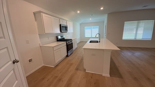 7304 S Maple Avenue, Broken Arrow, OK 74011