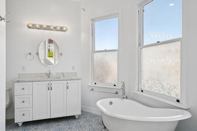 3002 26th Street, San Francisco, CA 94110