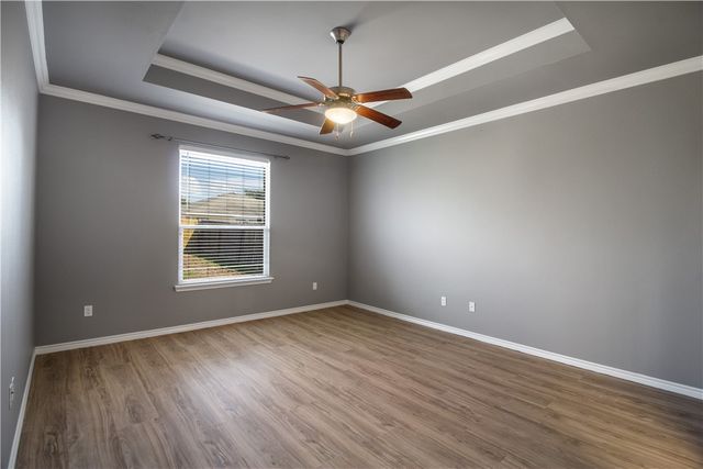 2212 Tallow Dr, Portland, TX 78374
