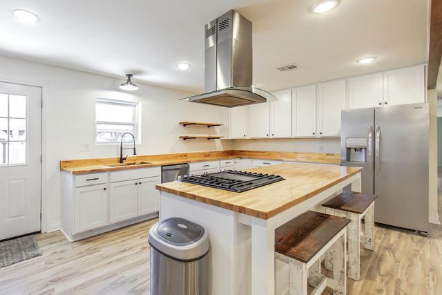 9649 East Main Street, Houma, LA 70363