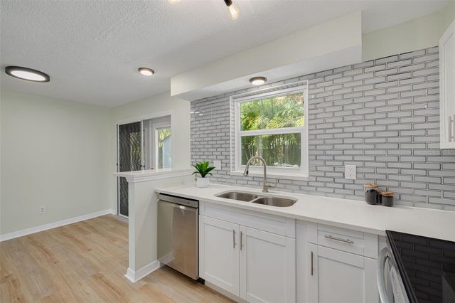 2004 DOUGLAS AVENUE, Dunedin, FL 34698