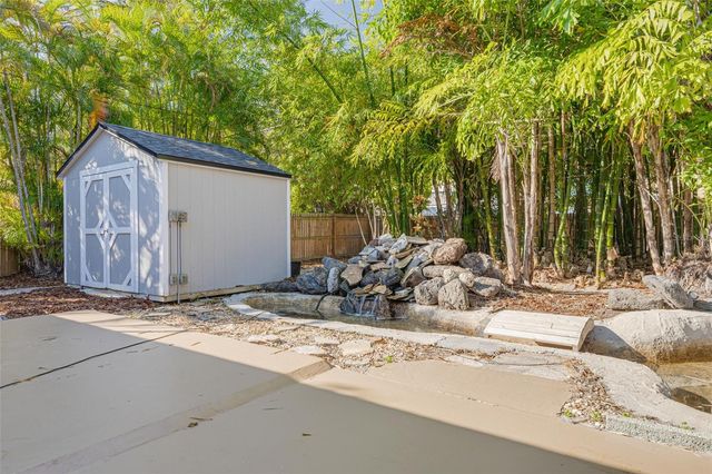 2004 DOUGLAS AVENUE, Dunedin, FL 34698