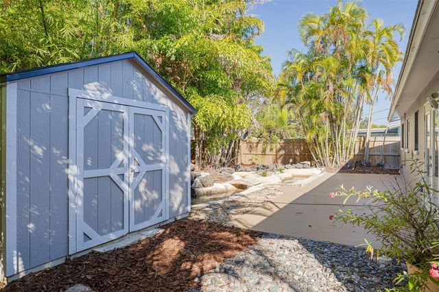 2004 DOUGLAS AVENUE, Dunedin, FL 34698