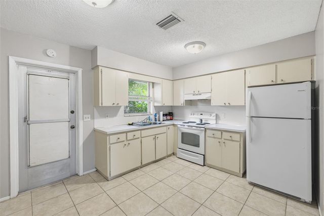 2601 61ST AVENUE N, St Petersburg, FL 33714