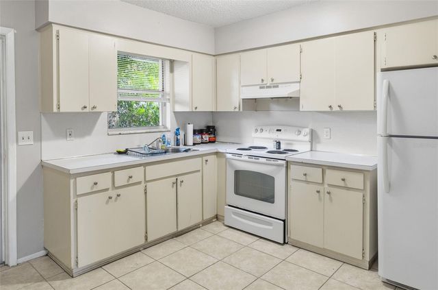 2601 61ST AVENUE N, St Petersburg, FL 33714