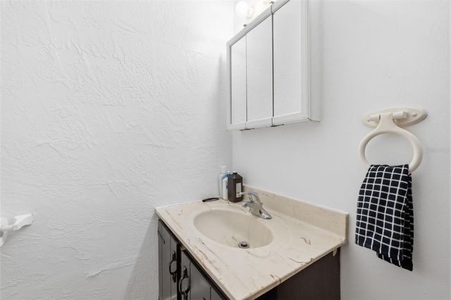 2601 61ST AVENUE N, St Petersburg, FL 33714