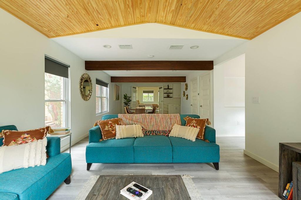 1703 Deerfield DR, Austin, TX 78741