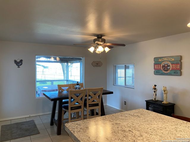 1149 STATE HIGHWAY 119, Stockdale, TX 78160