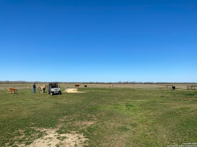 1149 STATE HIGHWAY 119, Stockdale, TX 78160