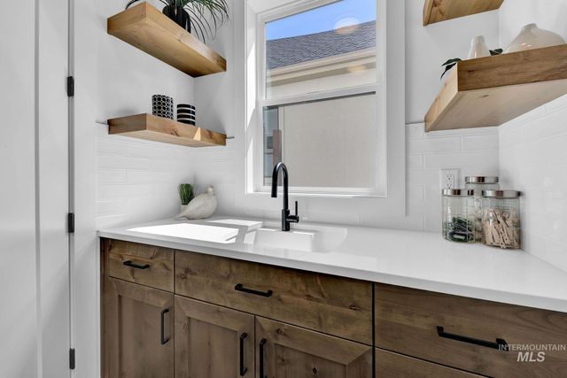 11436 S Saylis Pl, Kuna, ID 83634