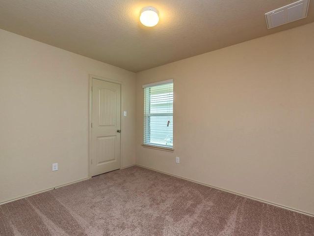 224 Lake GLN, San Marcos, TX 78666