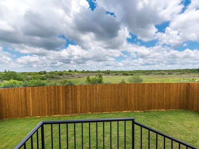 224 Lake GLN, San Marcos, TX 78666