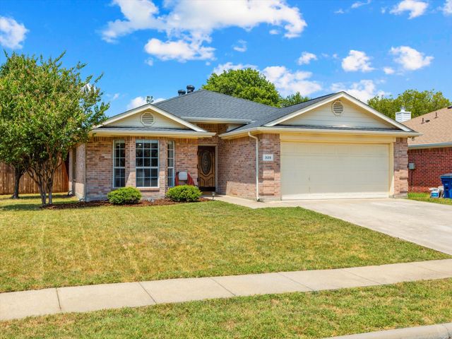 325 Lake Travis Drive, Wylie, TX 75098