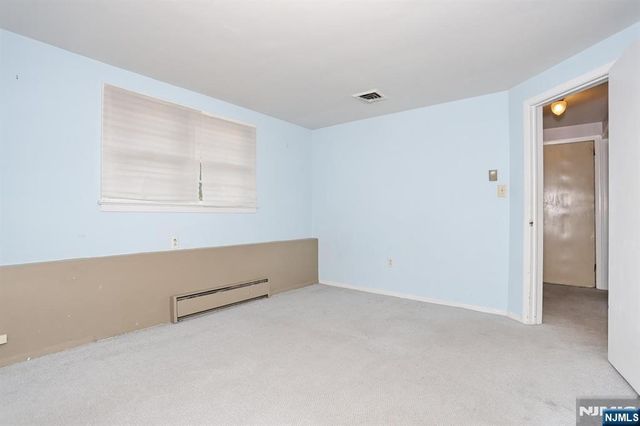 294 Kastler Court, New Milford, NJ 07646