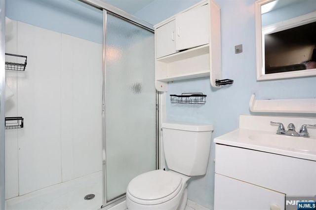 294 Kastler Court, New Milford, NJ 07646