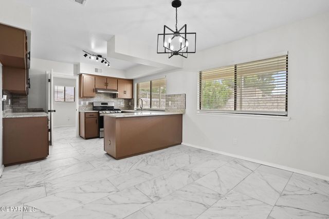 11216 War Feather Drive, El Paso, TX 79936