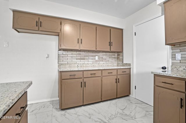 11216 War Feather Drive, El Paso, TX 79936