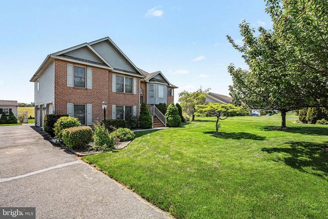 578 STARR AVENUE, Chambersburg, PA 17202