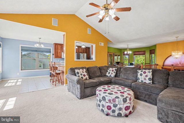 578 STARR AVENUE, Chambersburg, PA 17202
