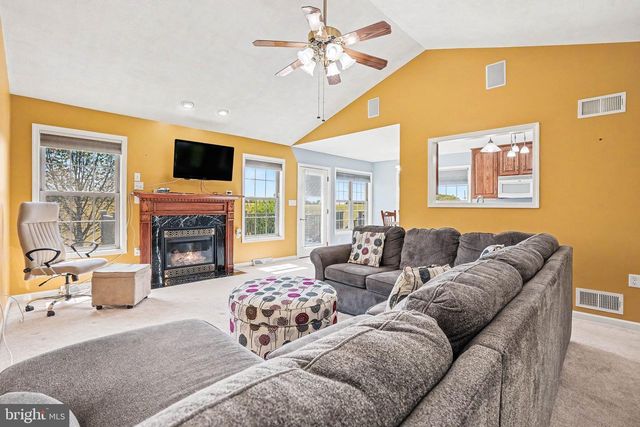 578 STARR AVENUE, Chambersburg, PA 17202